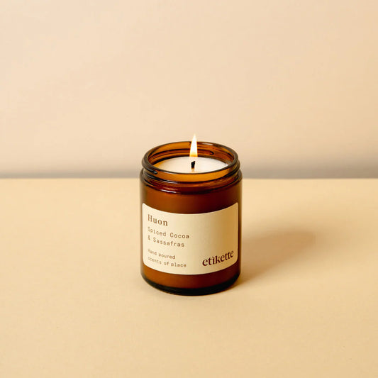 Huon in Spiced Cocoa & Sassafras Candle 175ml