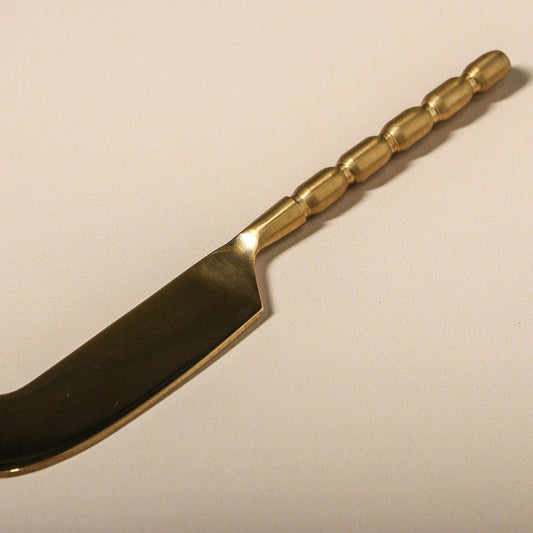 Form Cheese Knife
