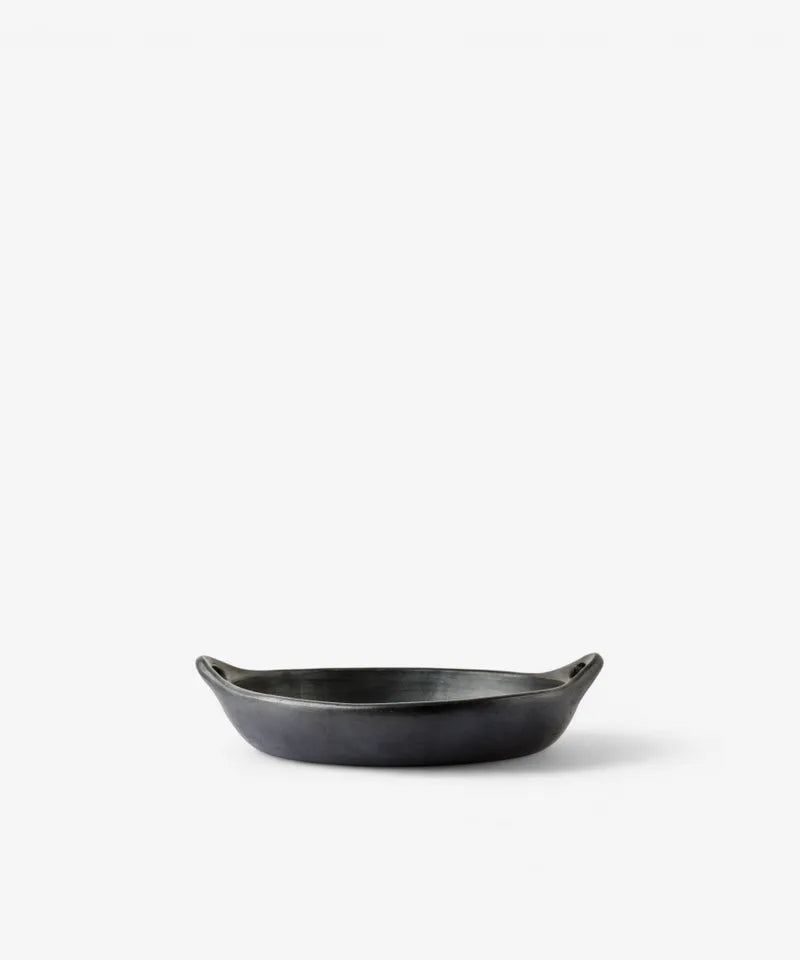 La Chamba Oval Dish with Handles Size 3 (34cm)