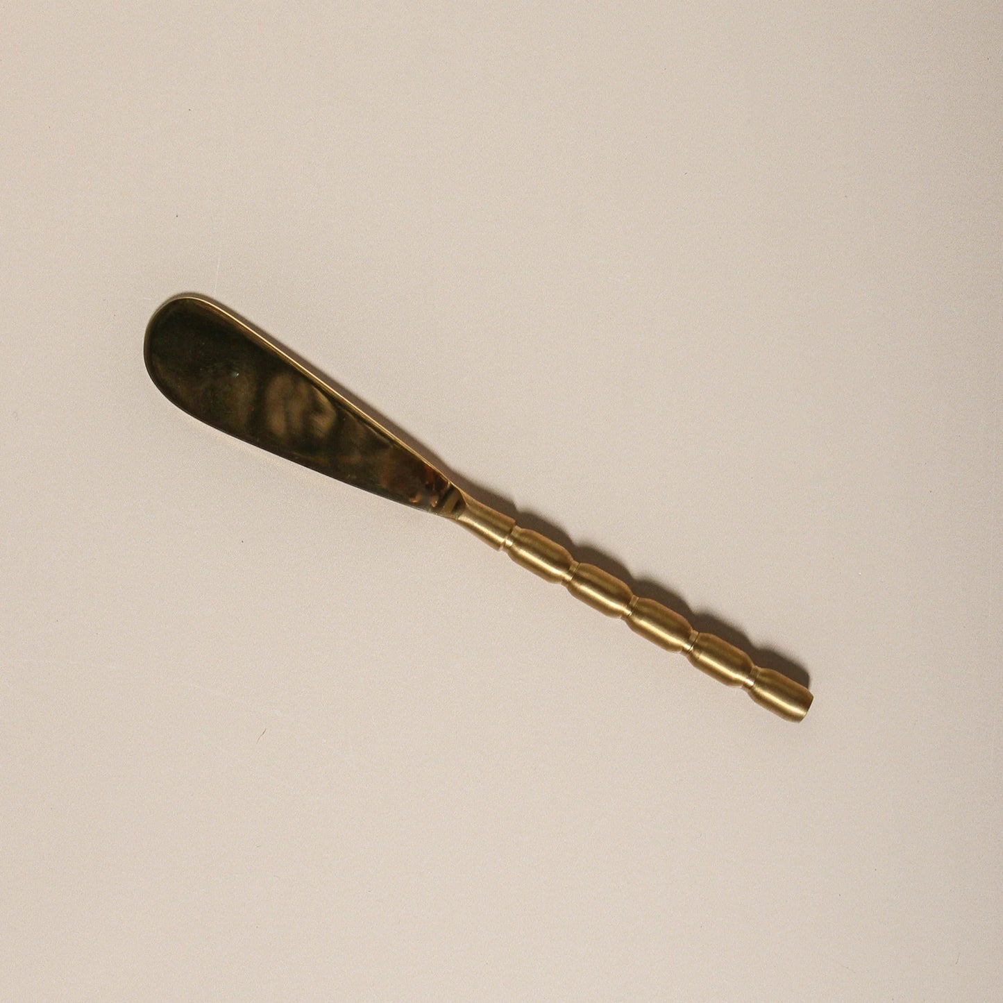 Form Spread Knife
