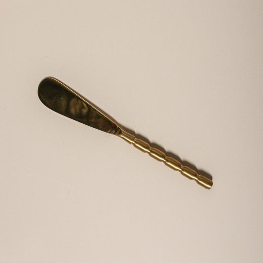 Form Spread Knife