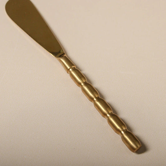 Form Spread Knife