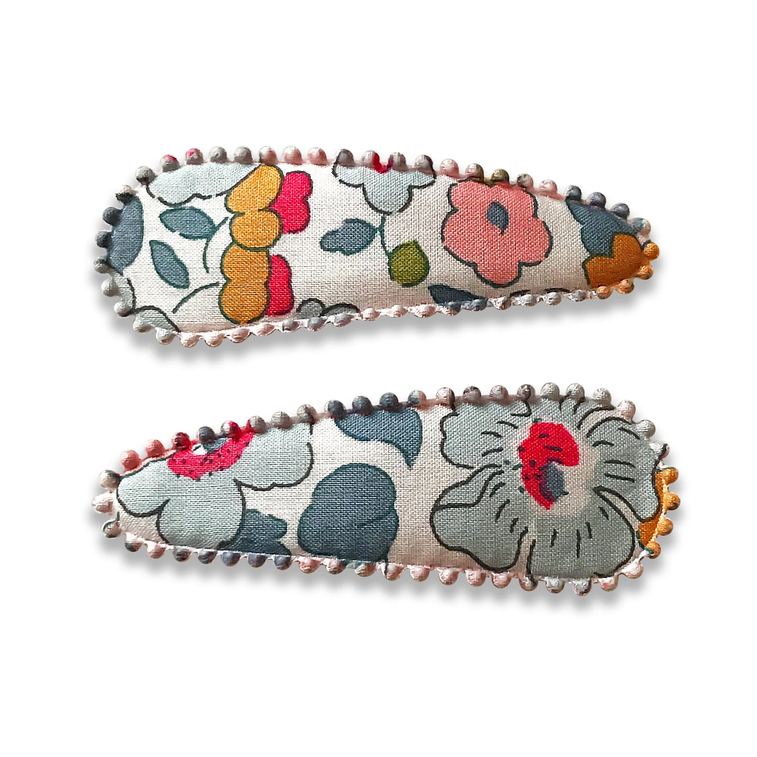IZZY Hair Clips