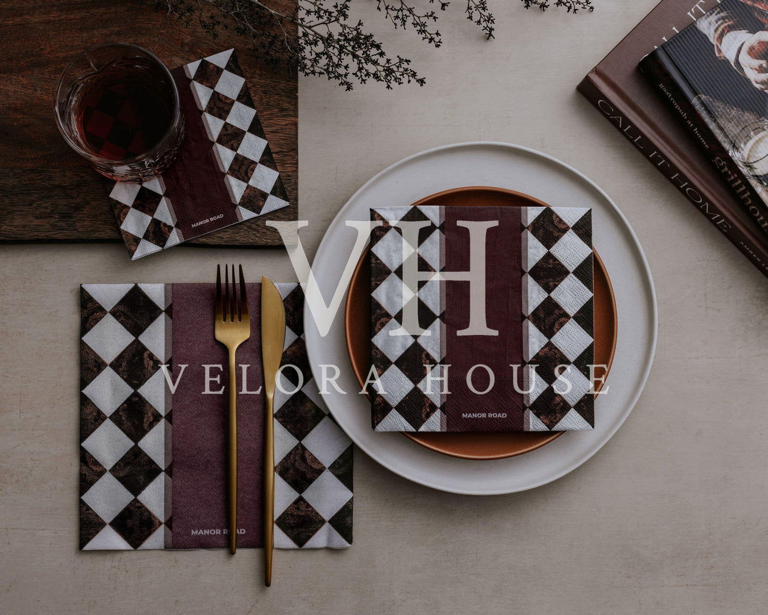 Marbled Bordeaux Cocktail Serviette