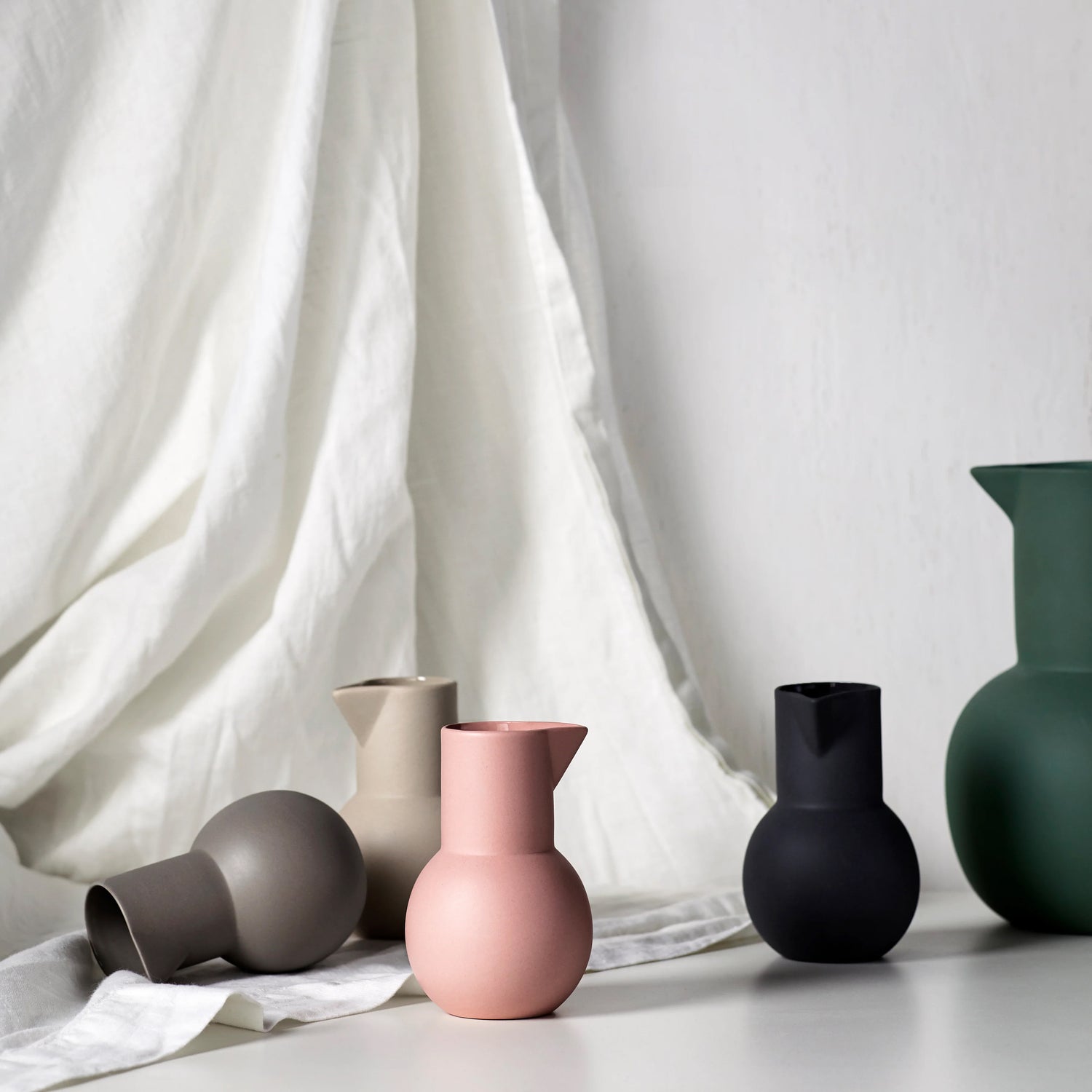 Yala Jug, Small, Charcoal